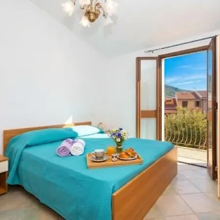 Lejlighed Vela Blu - Ampio Trilocale Vista Mare 6 Posti Letto Valledoria (Sardinia)